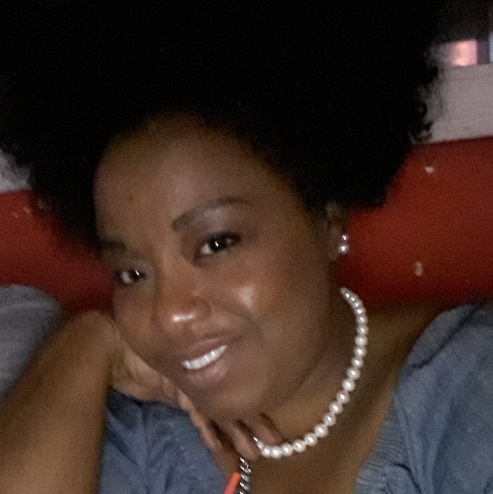 Meet your Posher, Marlo